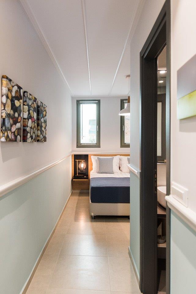 THE 48 SUITES