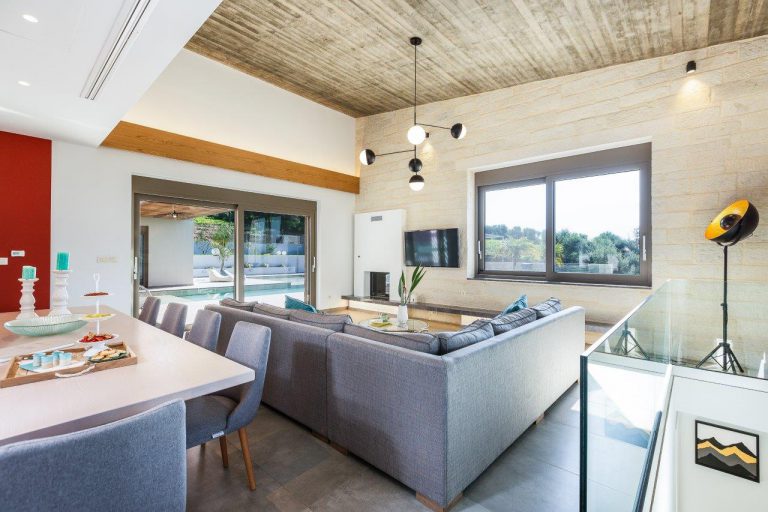 VILLA AORI LUXURY