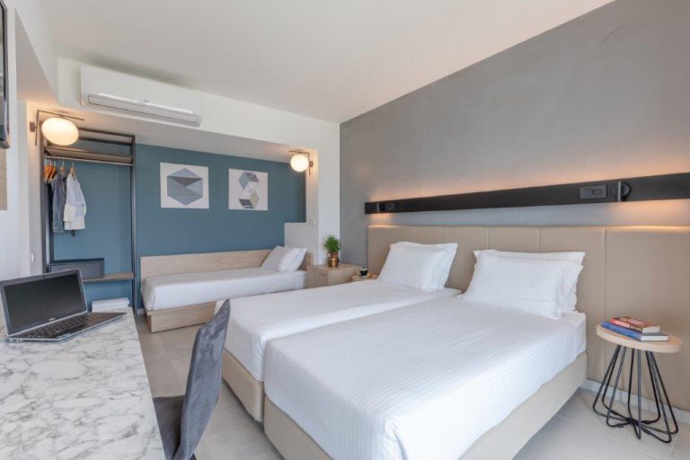 HOTEL AVRA, RAFINA