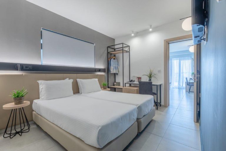 HOTEL AVRA, RAFINA