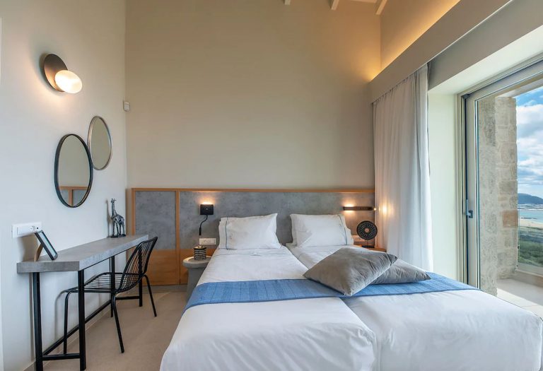 VILLA CELIO