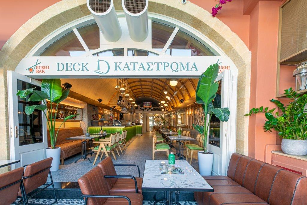 DECK FOOD, SUSHI & SPIRITS